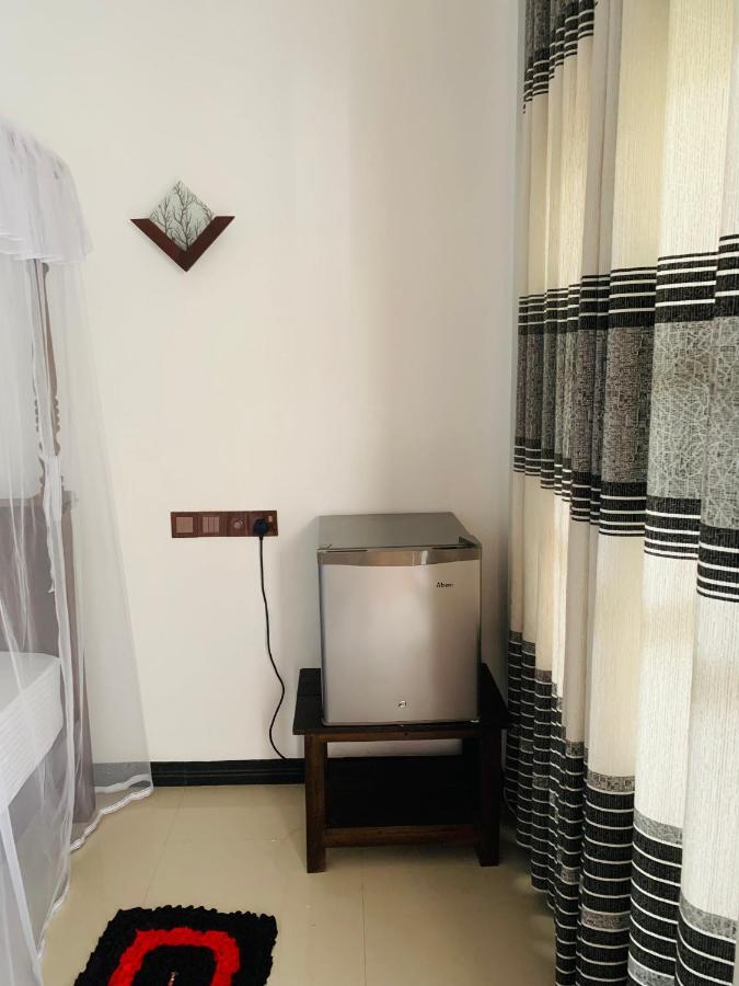Ramesh Guesthouse Mirissa Exterior photo