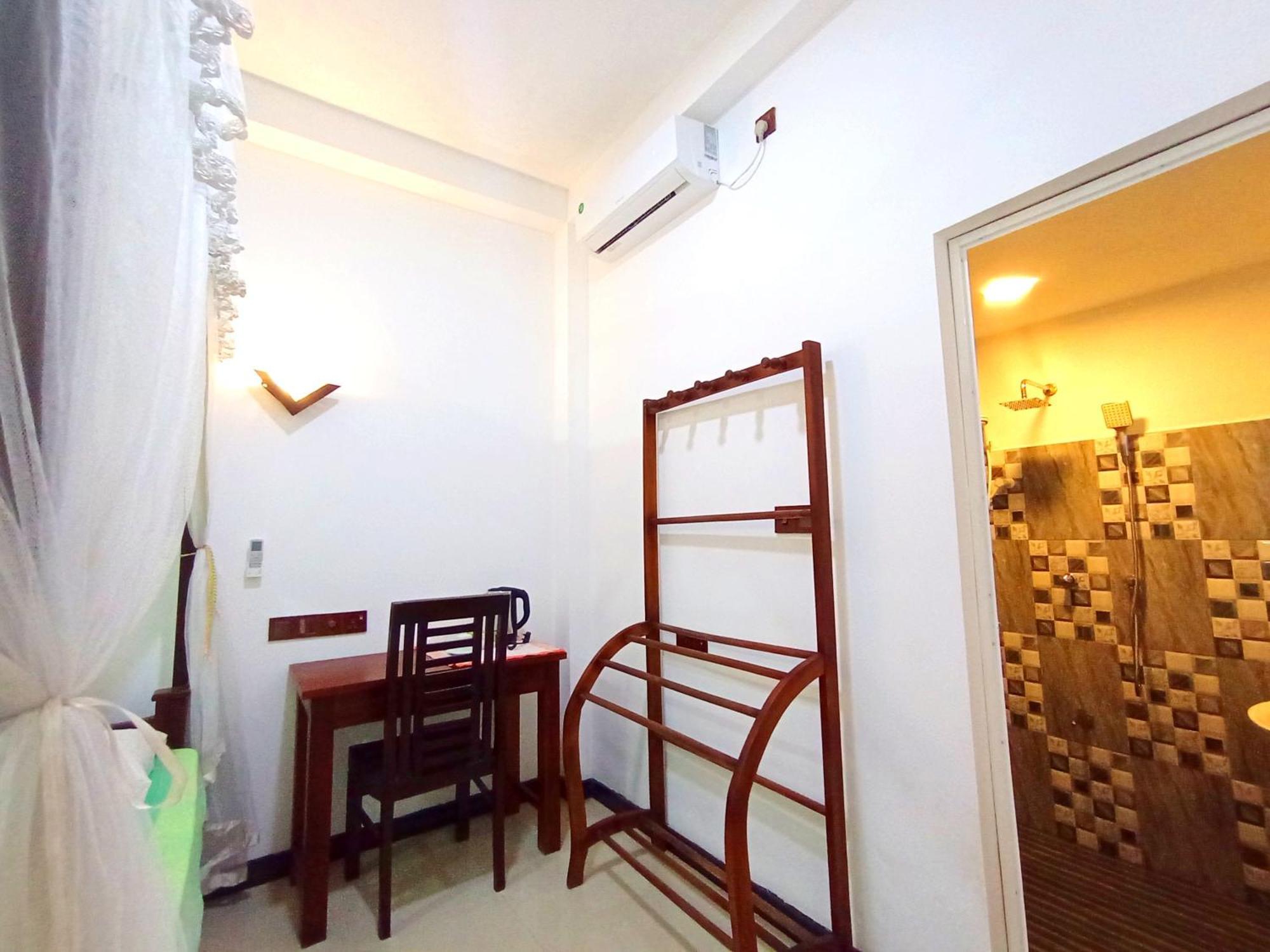 Ramesh Guesthouse Mirissa Exterior photo